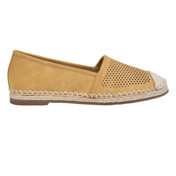 Journee Collection Rosela Perforated Faux Leather Flats - Picture 2 of 7